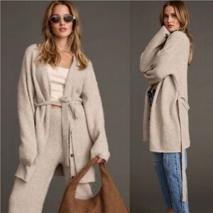 KITKIT cozy beige/off white sweater